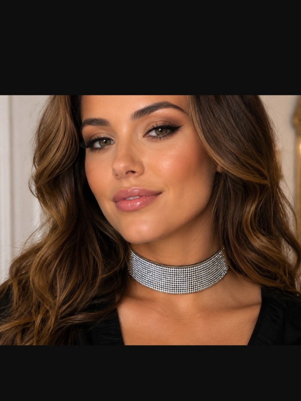 Rhinestone Crystal Statement Choker Necklace Gold Tone Glam -